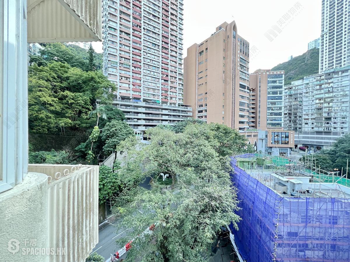 Wan Chai - Kenny Court 01