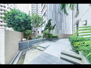 Mid Levels Central - 11, Macdonnell Road 05