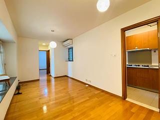 Tung Chung - Seaview Crescent 05