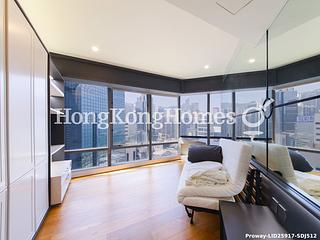 Wan Chai - Convention Plaza Apartments 07