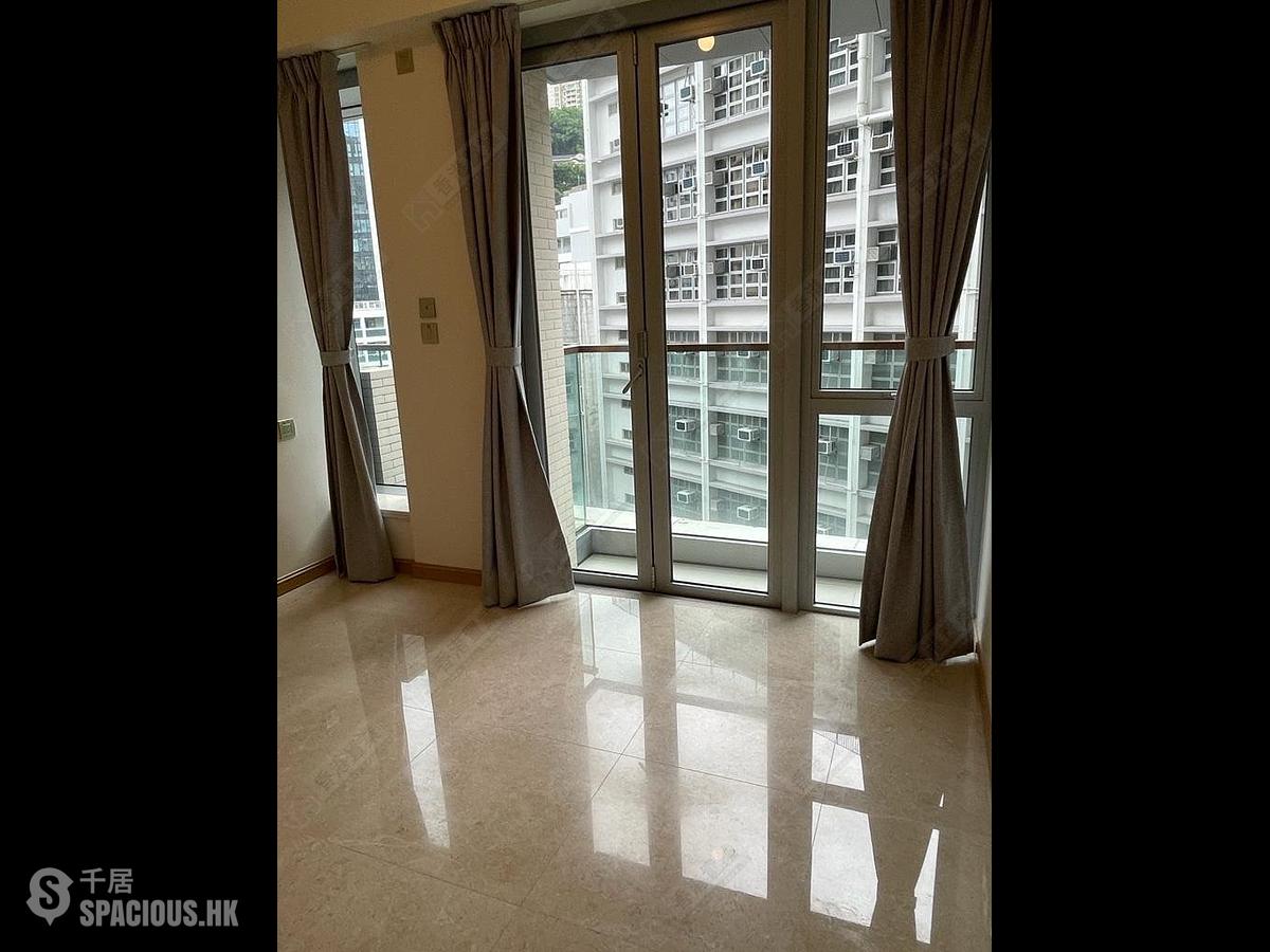 Sai Ying Pun - 63, Pokfulam Amber House (Tower 1) 01