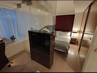 Wan Chai - The Johnston Suites 02