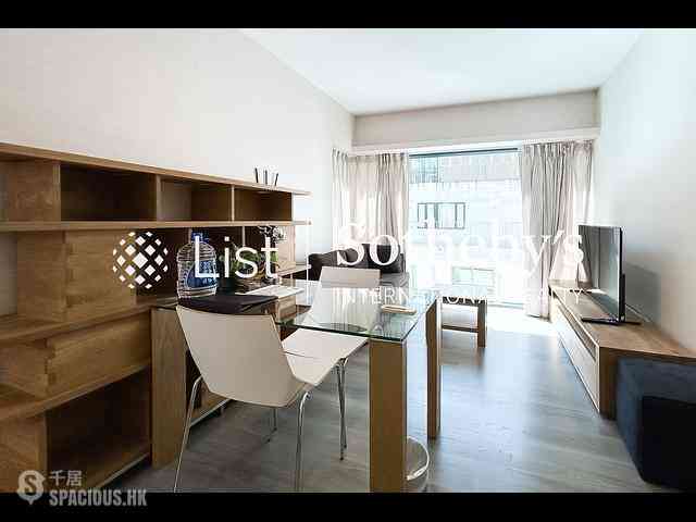 Mid Levels Central - Lily Court 04