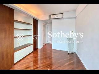 Mid Levels West - 80 Robinson Road 08