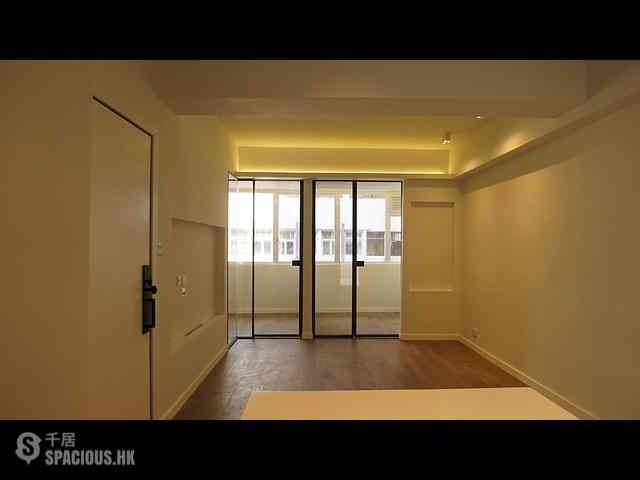 Central - 48-50, Lyndhurst Terrace 01