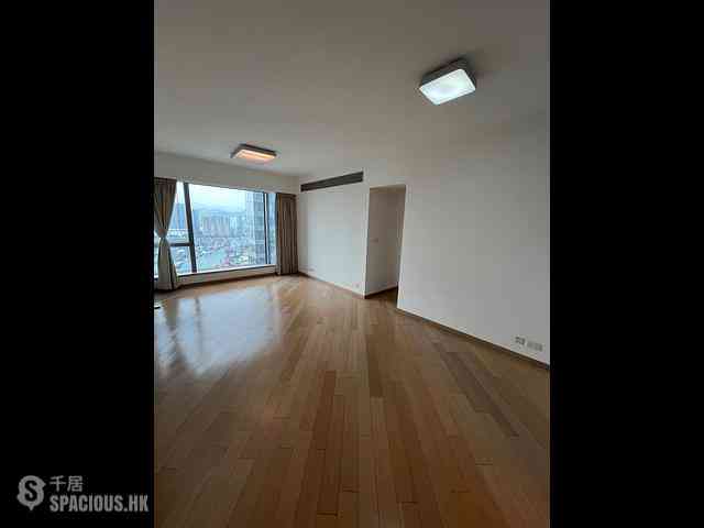 West Kowloon - The Cullinan (Tower 20 Zone 2 Ocean Sky) 01