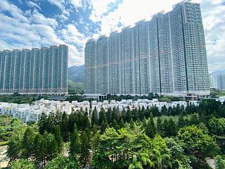 Tung Chung - Coastal Skyline Phase 4 Le Bleu Deux 10