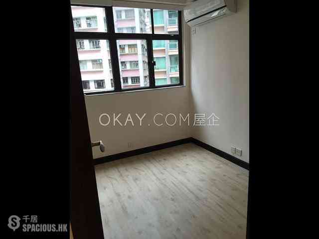 Wan Chai - Cheong Hong Mansion 05