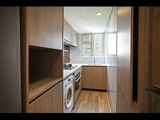 Mid Levels Central - St. Joan Court 02