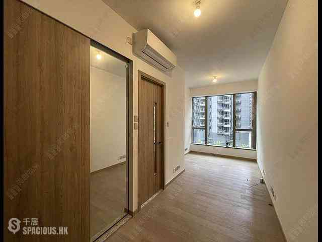 Pak Shek Kok - The Horizon Phase 2 Centra Horizon Tower 7 01