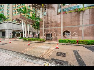 West Kowloon - The Waterfront 08