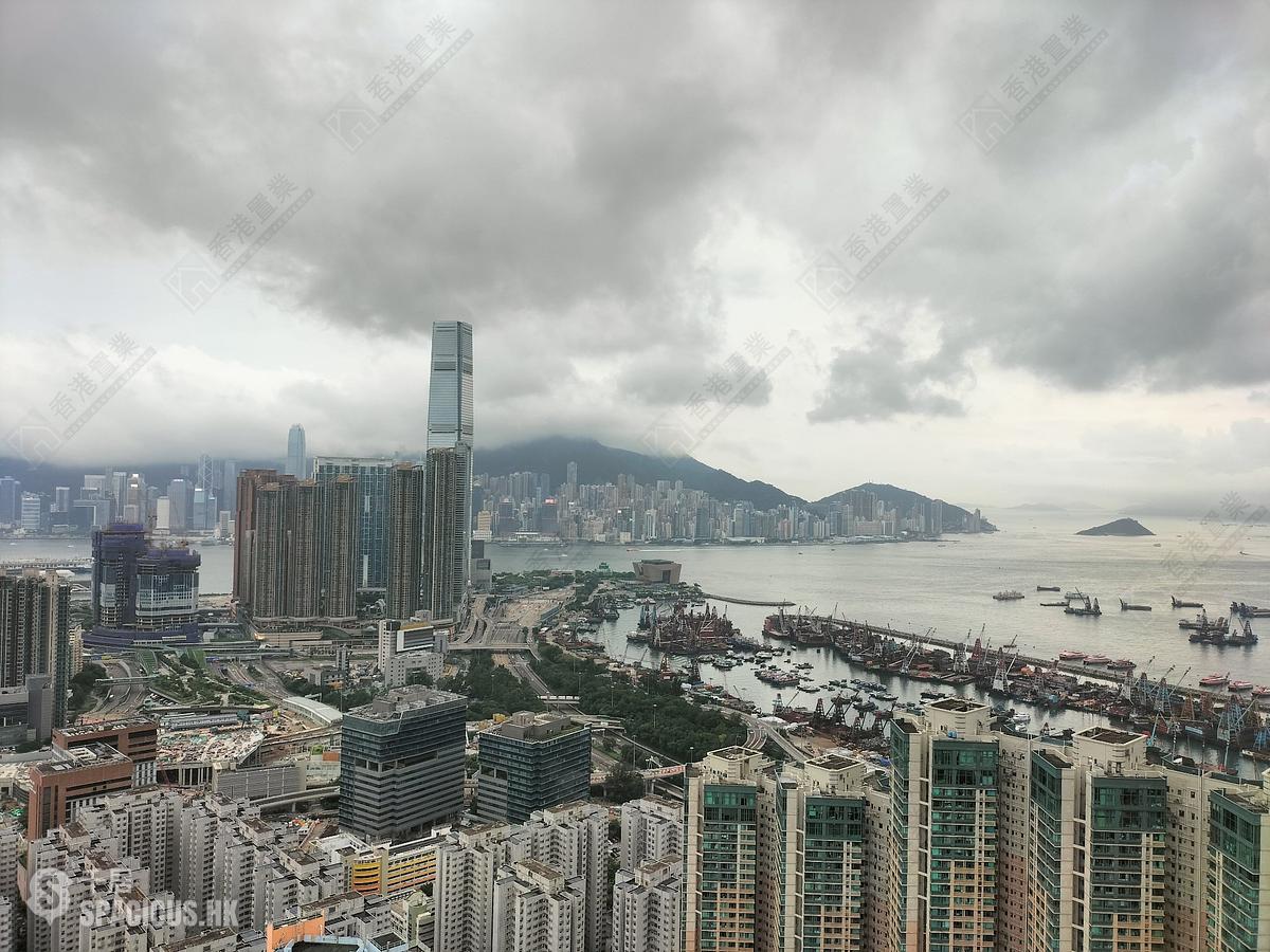 Tai Kok Tsui - The Hermitage Block 1 01