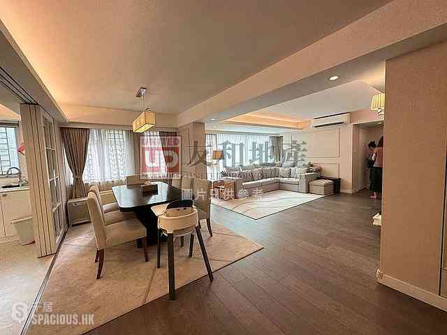 Yau Yat Chuen - Onward Court 14