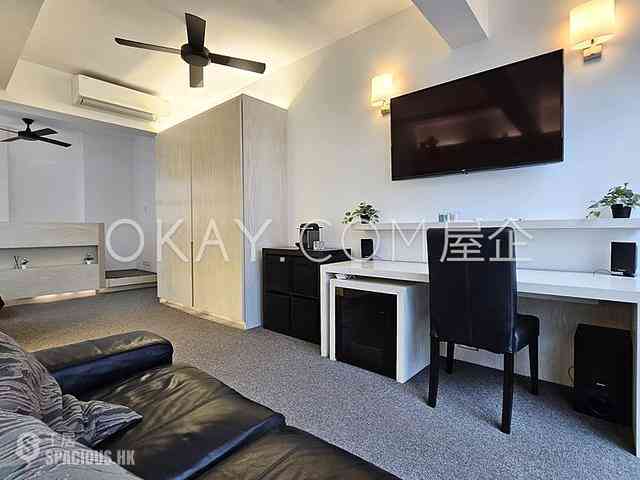Central - 7-9, Shin Hing Street 09
