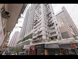 Sai Ying Pun - Tung Cheung Building 08