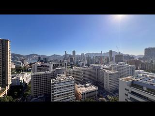 Yau Ma Tei - King'S Park Villa Block 3 19