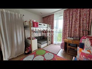 Chung Hom Kok - 33, Cape Road 09