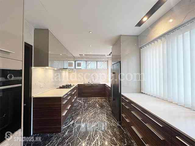 Mid Levels Central - Eva Court 08