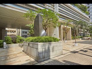 Sai Ying Pun - Island Crest Block 2 06