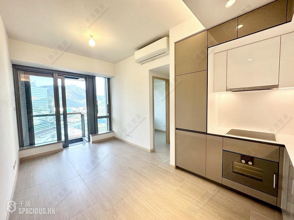 Wong Chuk Hang - The Southside Phase 2 La Marina Tower 1A 01