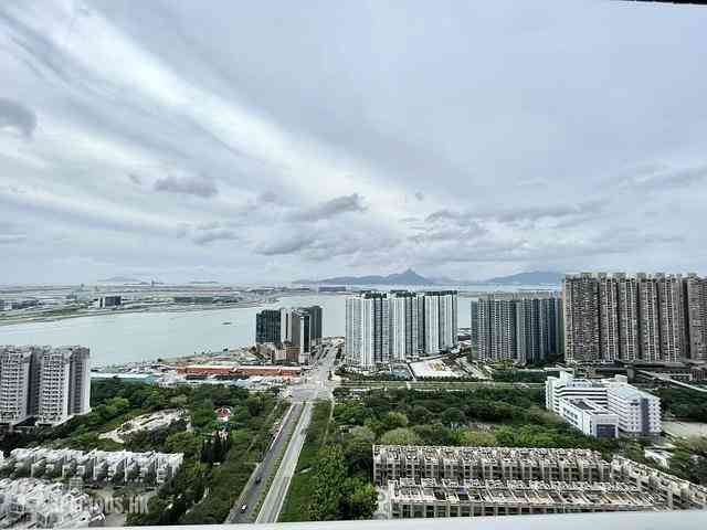 Tung Chung - Caribbean Coast Phase 4 Crystal Cove Tower 16 01