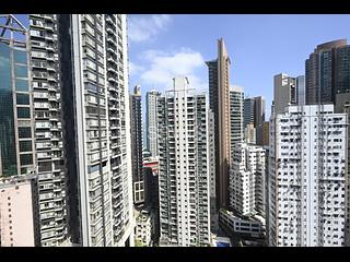 Sai Ying Pun - The Queens 10