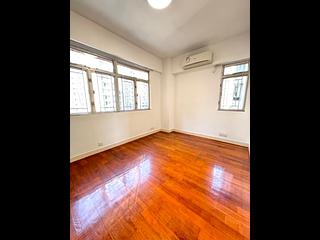 Mid Levels Central - Jing Tai Garden Mansion 08