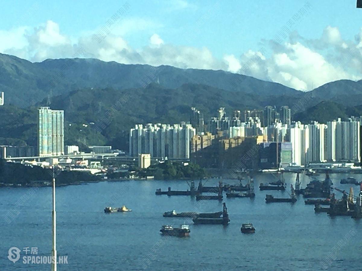 Sheung Wan - Queen's Terrace 01