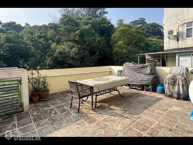 Mui Wo - Harbour View Villa 03