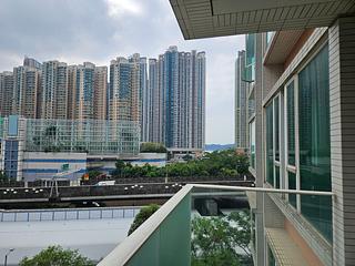 Tai Kok Tsui - Harbour Green 18