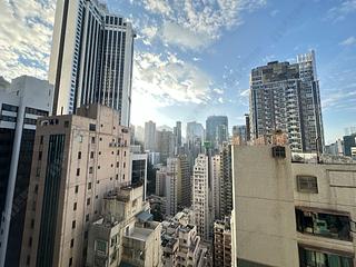 Wan Chai - The Avenue 04