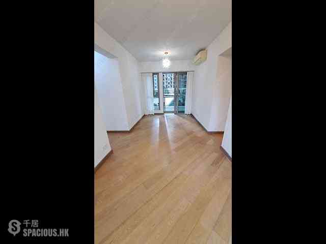 Tsuen Wan - Parc City Block 1 02