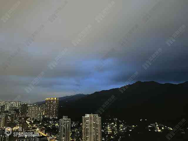 Tuen Mun - Century Gateway Phase 2 Block 7 06