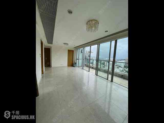 Tuen Mun - Century Gateway Phase 2 Block 7 28
