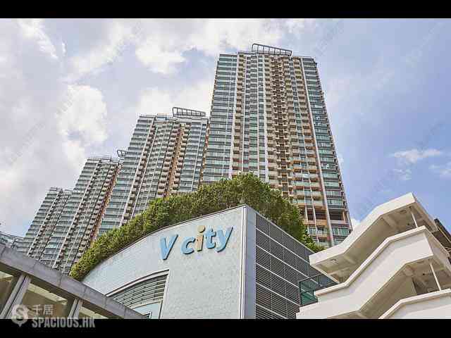 Tuen Mun - Century Gateway Phase 2 Block 7 34