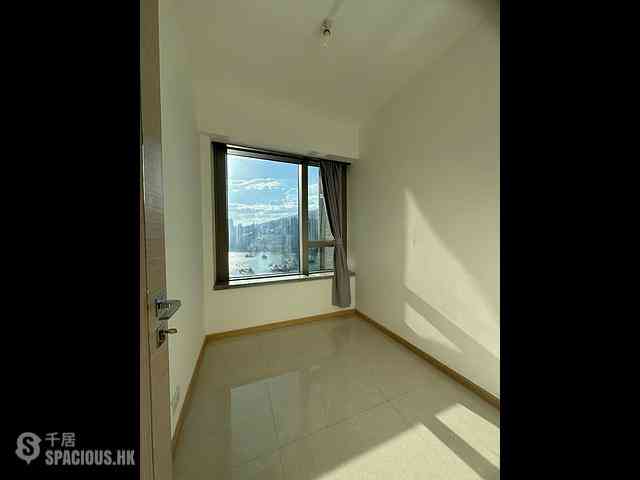 Tsuen Wan - Ocean Pride Phase 3 Block 7 04