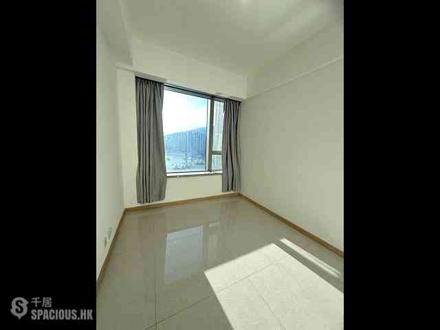 Tsuen Wan - Ocean Pride Phase 3 Block 7 05