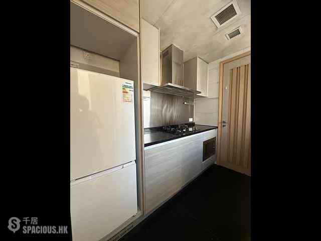 Tsuen Wan - Ocean Pride Phase 3 Block 7 10