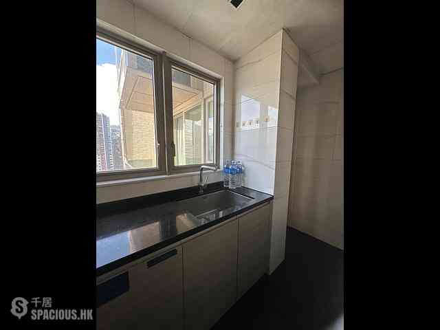Tsuen Wan - Ocean Pride Phase 3 Block 7 11