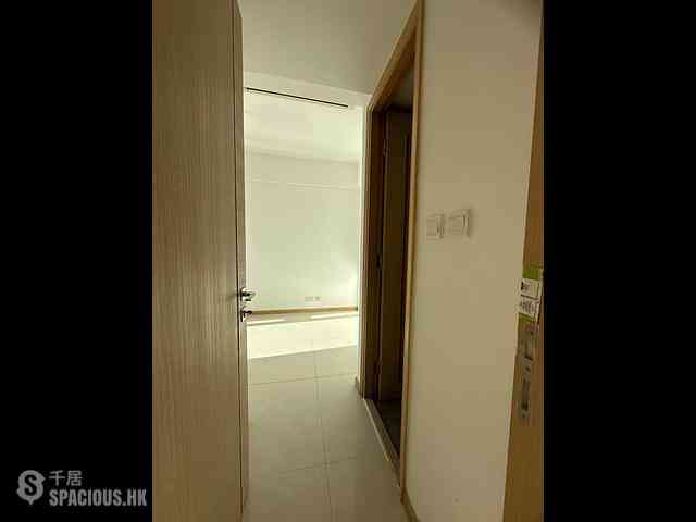 Tsuen Wan - Ocean Pride Phase 3 Block 7 13