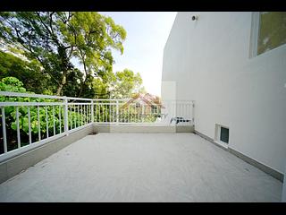 Chung Hom Kok - Jadebeach Villa 04