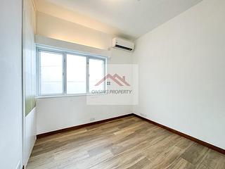 Chung Hom Kok - 30, Cape Road 06