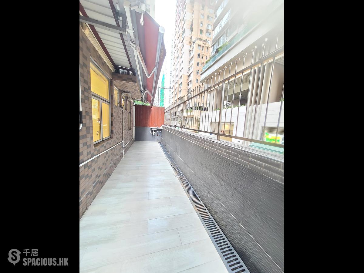 Sai Ying Pun - Yue Sun Mansion 01