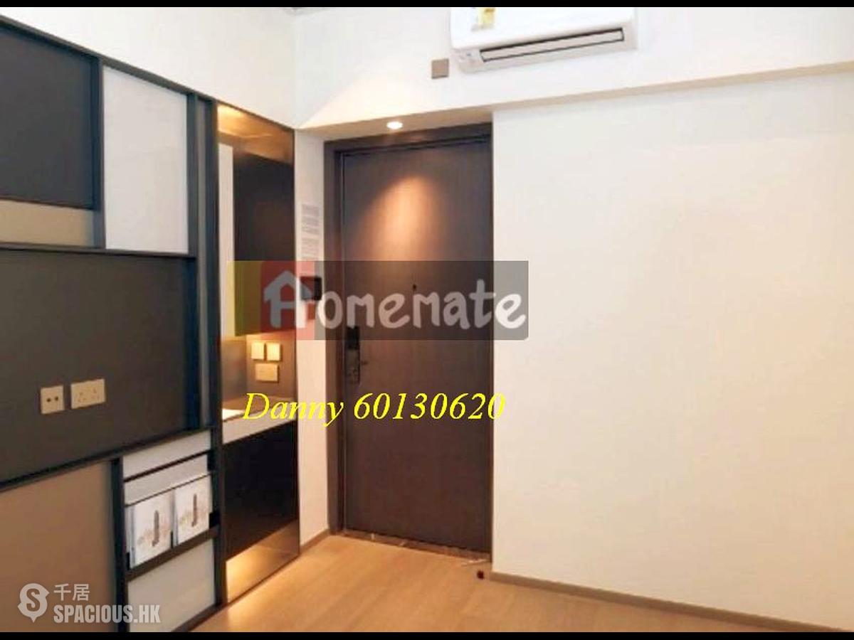 Sai Ying Pun - 15, Western Street 01