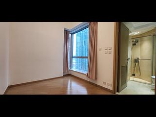 West Kowloon - The Cullinan (Tower 21 Zone 2 Luna Sky) 08