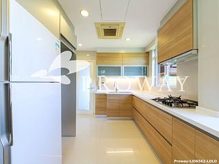 Repulse Bay - The Brentwood 11