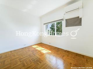 Chung Hom Kok - 30, Cape Road 05