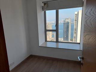 Sai Ying Pun - Island Crest Block 2 14