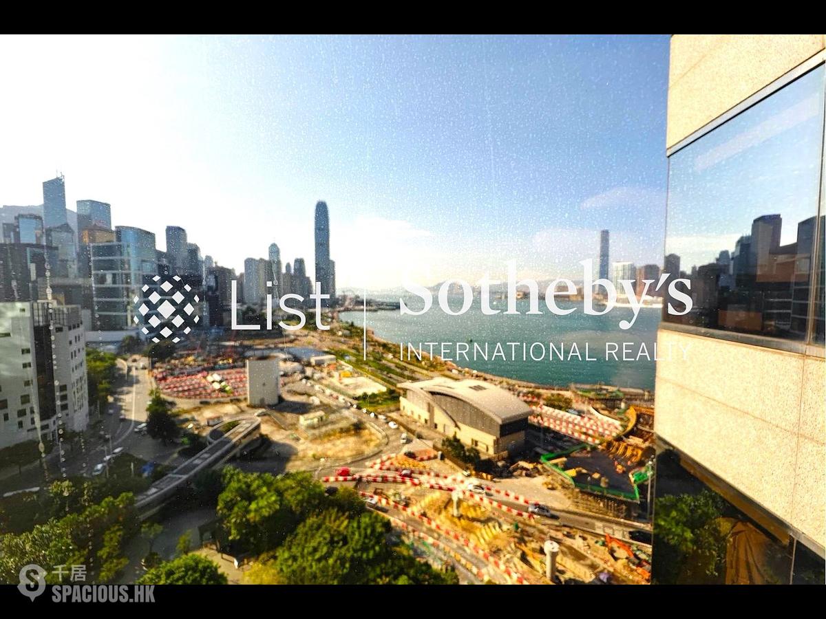 Wan Chai - Convention Plaza Apartments 01
