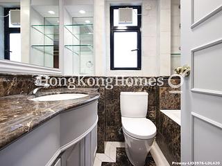 Ap Lei Chau - South Horizons Phase 4 The Oasis Berkeley Court (Block 33) 07